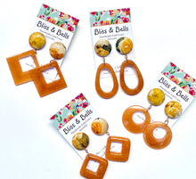Load image into Gallery viewer, Handmade - Vintage Floral Cream Resin Earrings - Mustard, Yellow and Cream