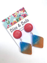 Load image into Gallery viewer, Sun, Surf and Sand Resin Earrings