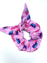 Load image into Gallery viewer, Catchy Attitude “Small Sash” Scrunchie
